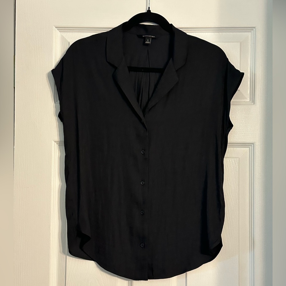 Banana Republic Black Button-Down Shirt